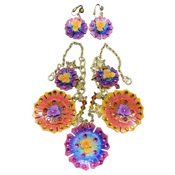 Tarina Tarantino Jewelry - Vintage Tarina Tarantino Flower Necklace + Earrings with Swarovski Crystals no
